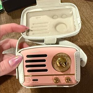 Muzen OTR Metal Bluetooth Speaker